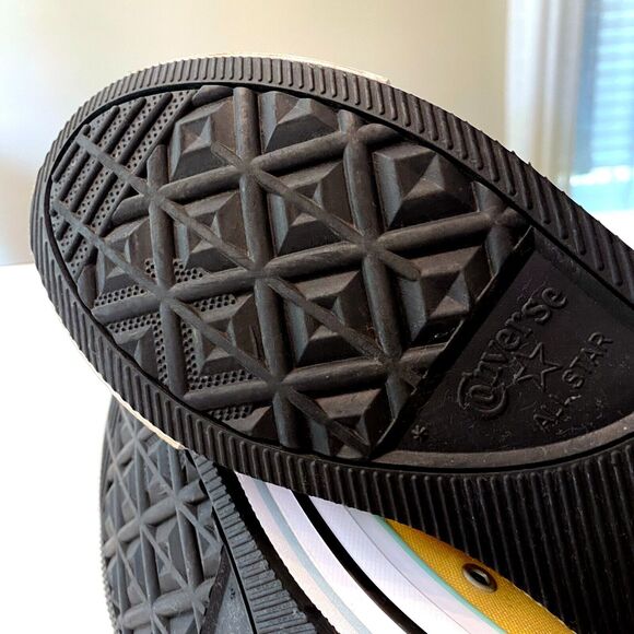 Converse Kids Chuck Taylor Hi‎ Multicolor Color Block Sneakers A02026C US Size 6 - Picture 9 of 11